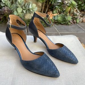 Clark’s Sage Glamor Navy Blue Heels 6